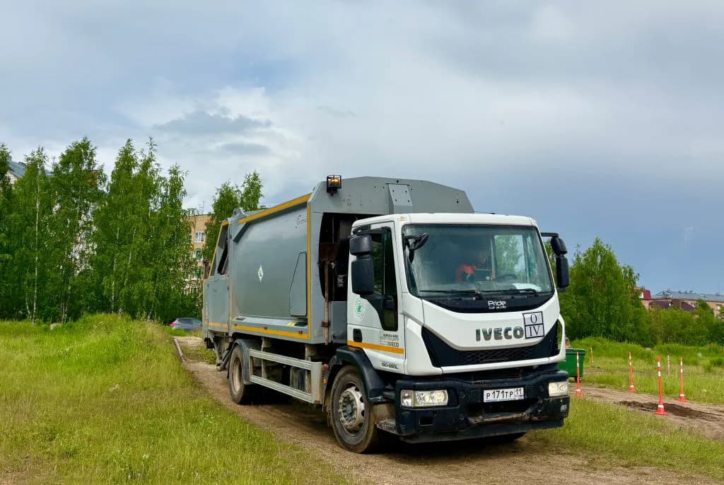 Победители конкурса водителей мусоровозов в Коми трудятся в Ухте и Сыктывкаре