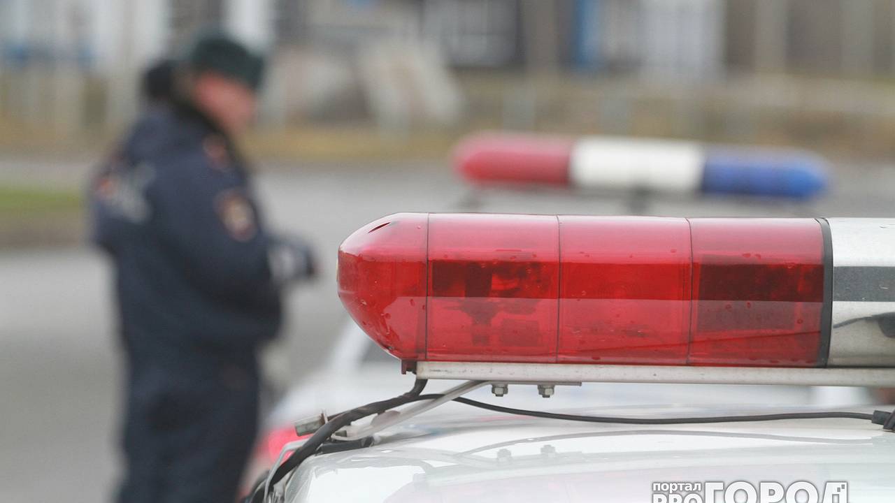 Главная картинка новости: Мальчика, сбитого на трассе в районе Ижмы, доставили в больницу Сыктывкара