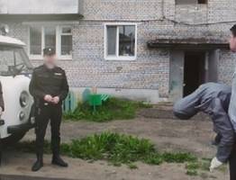 В Коми перед судом предстал мужчина, оставивший умирать знакомого на пороге