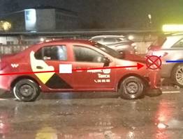 В Сыктывкаре пассажирка такси пострадала в аварии