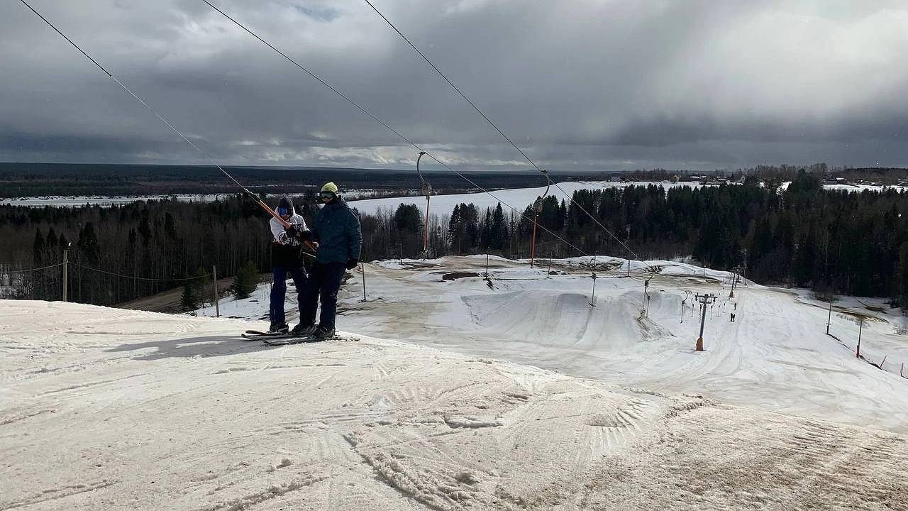 Главная картинка новости: Жители Коми теряют свой горнолыжный курорт