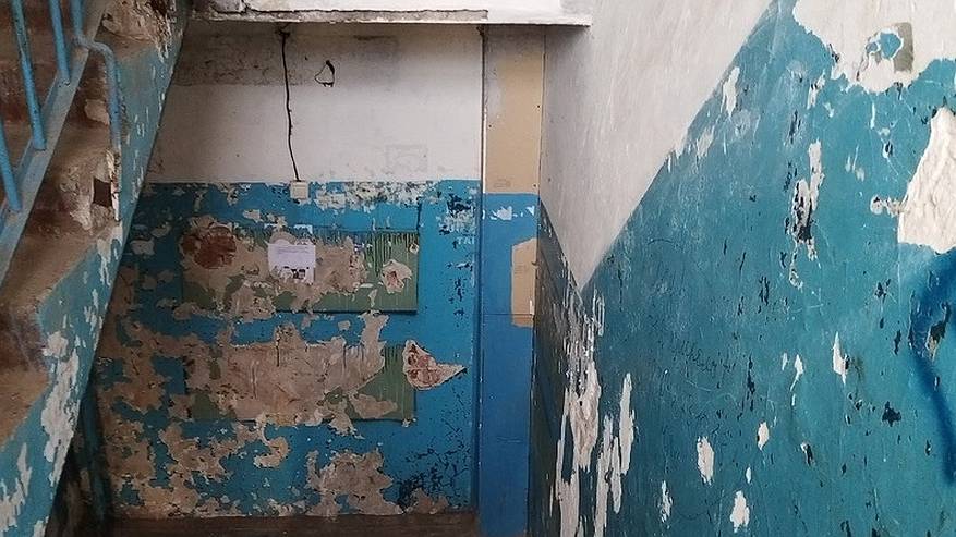 Главная картинка новости: Жители "проблемного" дома в Сыктывкаре снова пошли в Жилинспекцию