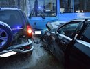 В Ухте произошло ДТП с участием двух автомобилей и автобуса