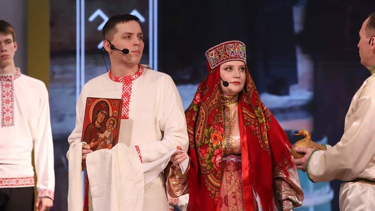 Главная картинка новости: Жители Коми сыграли свадьбу на ВДНХ и выиграли приз