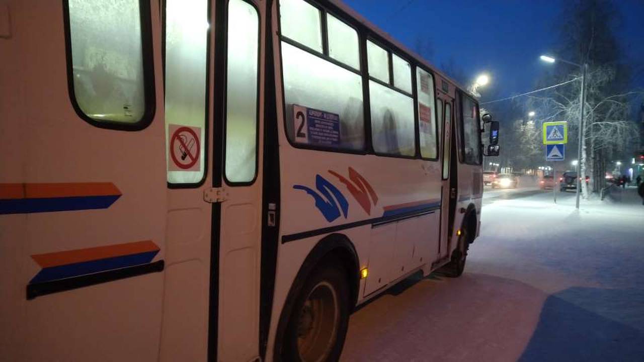 Главная картинка новости: В Печоре начали объявлять остановки на коми языке