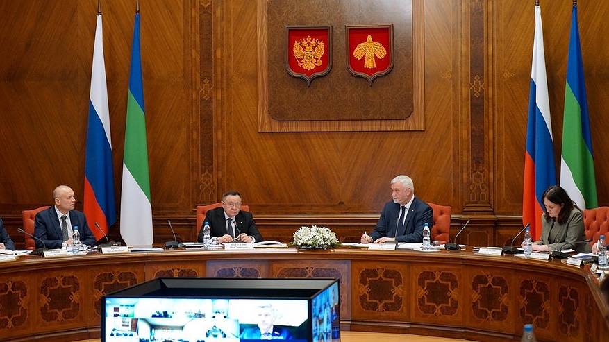 Главная картинка новости: Глава Минстроя РФ высказался в адрес Владимира Уйбы