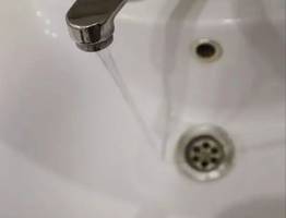 Сыктывкарцы массово жалуются на "канализационный" запах горячей воды