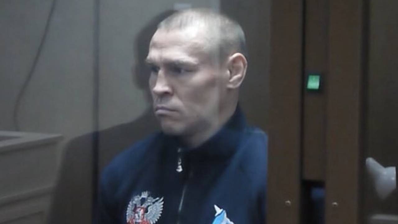 Главная картинка новости: Олимпийского чемпиона оставили под стражей в Коми