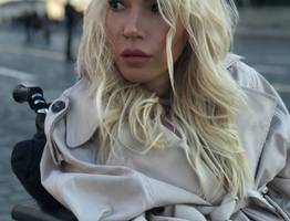 Ухтинскую певицу оставили без инвалидного  кресла