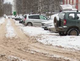 В Сыктывкаре издеваются над стариками и мамами
