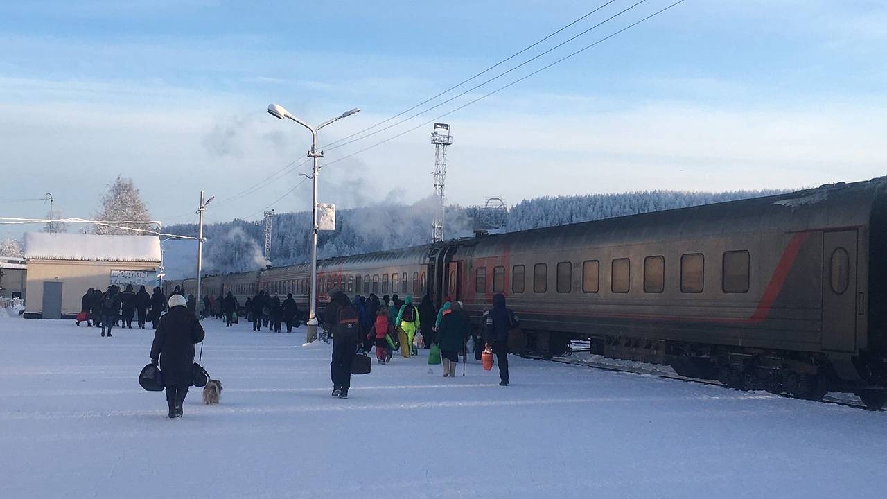 Главная картинка новости: Глоба назвал два знака, к которым будут стекаться деньги с 9 марта