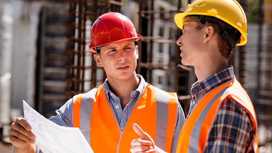 Главная картинка новости: Жители Коми могут побороться за звание лучшего специалиста по охране труда