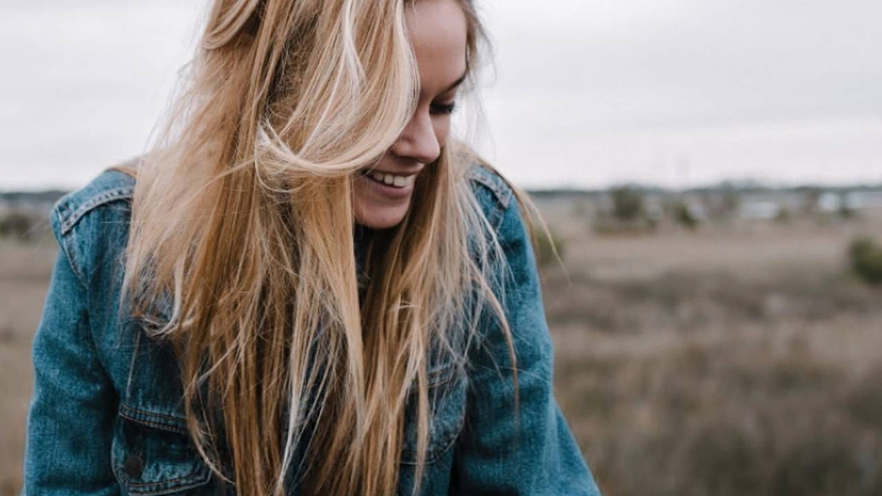 Главная картинка новости: Гороскоп: кто из знаков построит карьеру и пойдет под венец до конца 2024