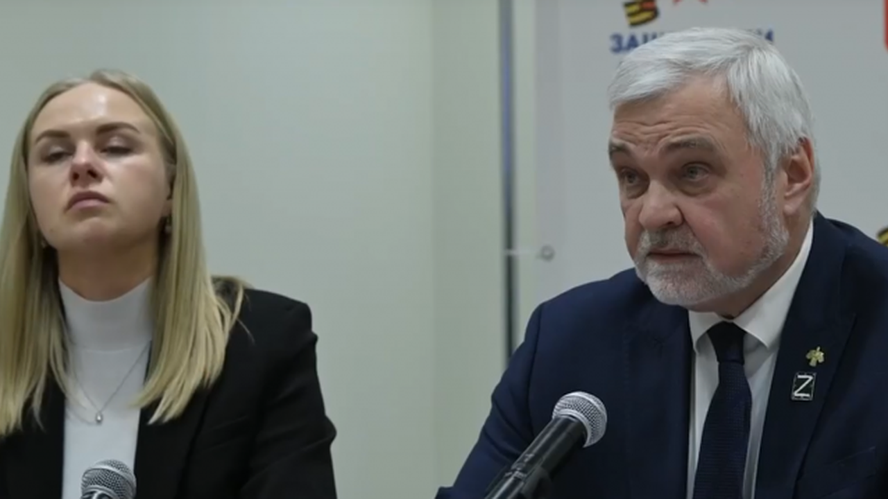 Главная картинка новости: Глава Коми Владимир Уйба поручил увеличить оклады педагогов в регионе