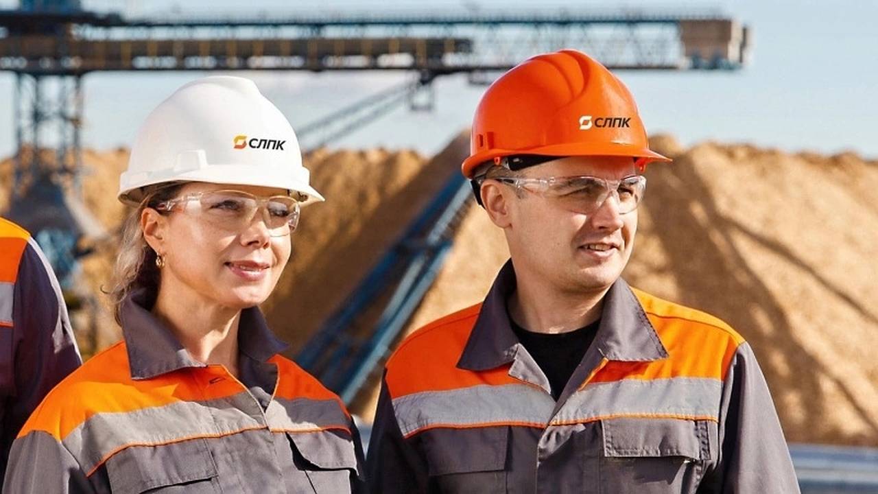 Главная картинка новости: На Сыктывкарском ЛПК принят новый коллективный договор