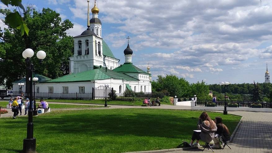 Главная картинка новости: "Цена взлетит в небо": эксперт объяснил, чем заранее стоит закупиться россиянам