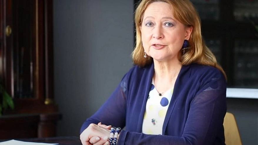 Главная картинка новости: Бриллиантовая полоса: Глоба назвала знаки, которые получат большие деньги в 2024 году