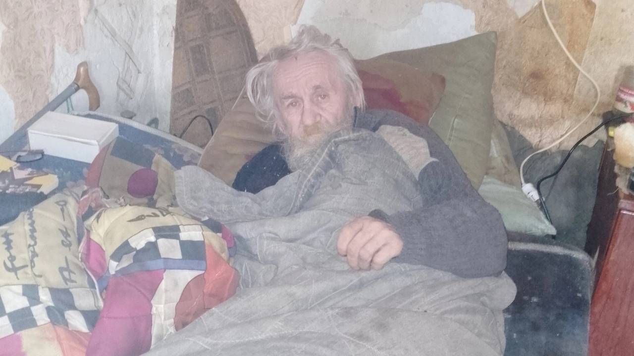 Главная картинка новости: В одном из сел Коми соцслужбы “бросили” инвалида