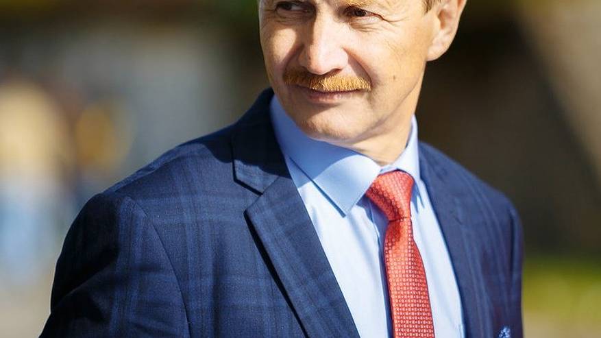 Главная картинка новости: В Коми ушел с работы очередной министр