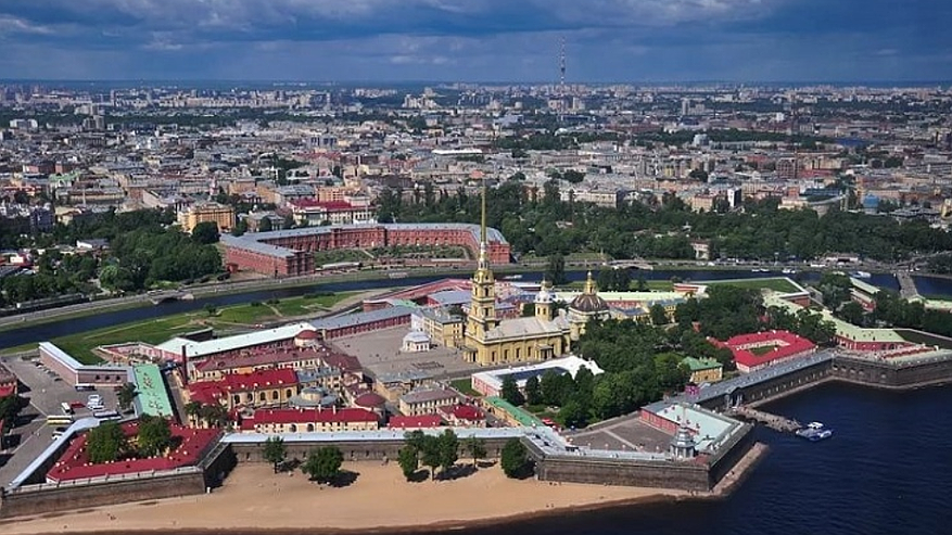 Главная картинка новости: Аренда офиса на Петроградке: преимущества и особенности