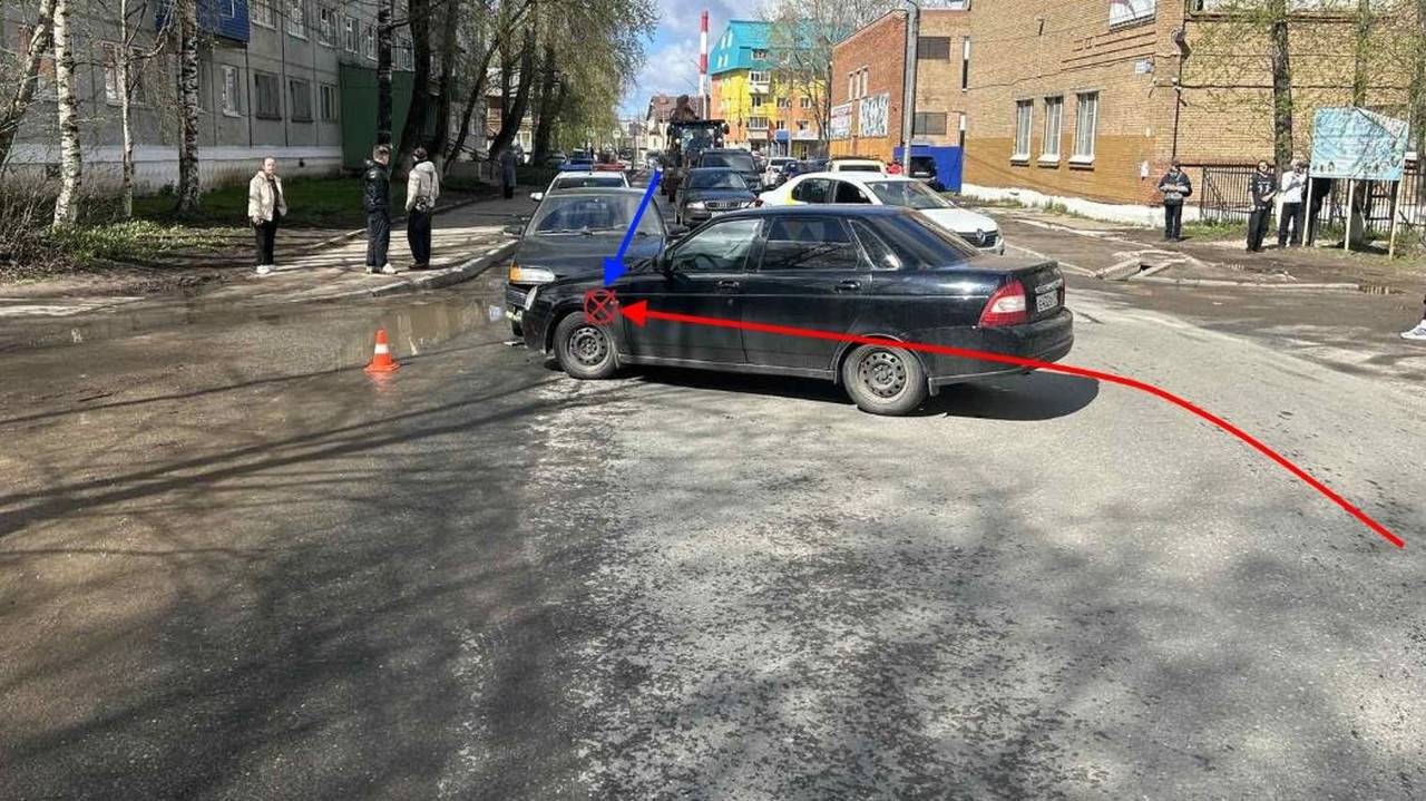 Главная картинка новости: Злостный нарушитель ПДД устроил крупное ДТП в Коми