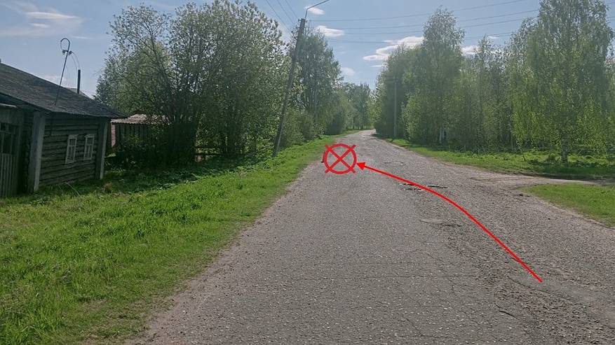 Главная картинка новости: В Коми мужчина прокатился на мопеде без прав и попал в больницу