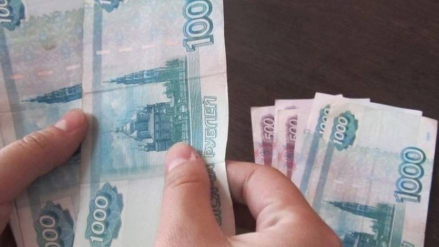 Главная картинка новости: Купюры больше не будут принимать в магазинах уже с 8 июня. Неожиданный сюрприз для всех граждан РФ