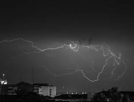 Ужасные ливни, грозы и адская жара: синоптики предупредили россиян о сумасшедшем лете 2024