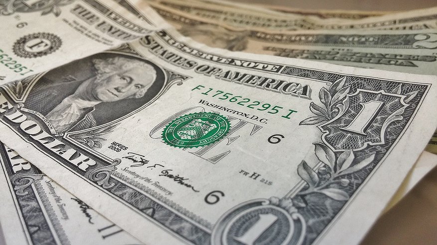 Доллар за 200 - уже реальность: как высоко еще он может взлететь?