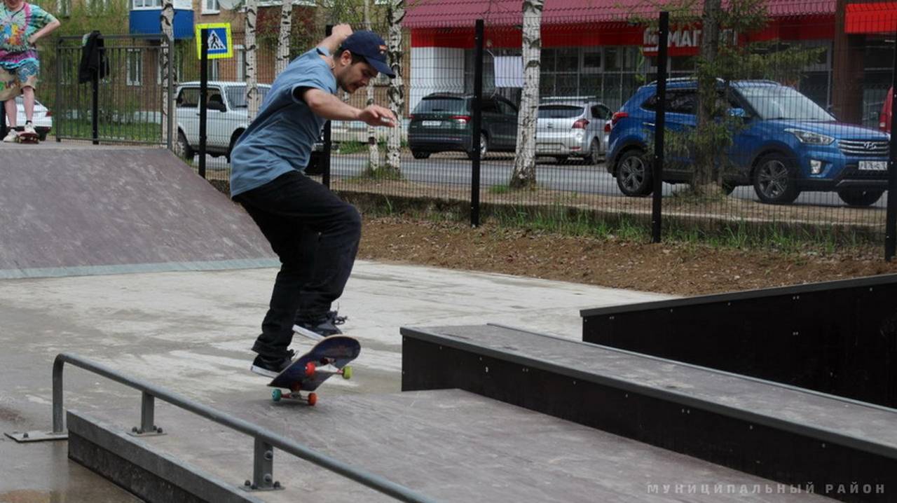 Главная картинка новости: В Коми открыли опасную скейт-площадку