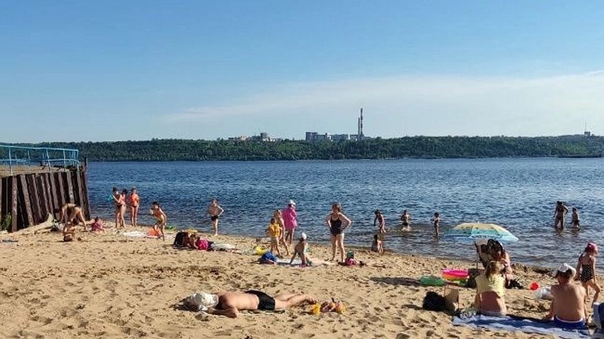Море по талонам, обдираловка и мучение: туристы поделились впечатлениями об отдыхе на юге России