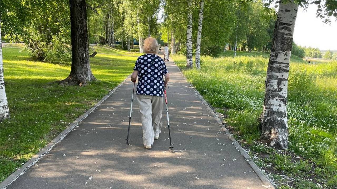 Главная картинка новости: Пенсионерам рассказали о доплате к пенсии за советский стаж в 2024 году