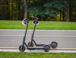 В Коми при столкновении 2-х самокатчиков пострадал 17-летний парень