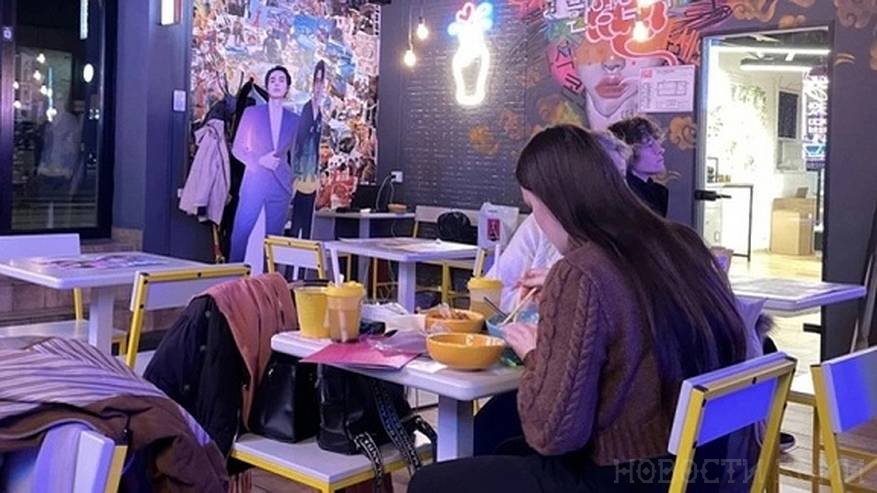 Главная картинка новости: Львы ахнут от сногсшибательной удачи, Тельцы окажутся в роли осла, Стрельцы рискуют остаться без штанов, а в жизни Козерогов наступит божья благодать - денег как грязи