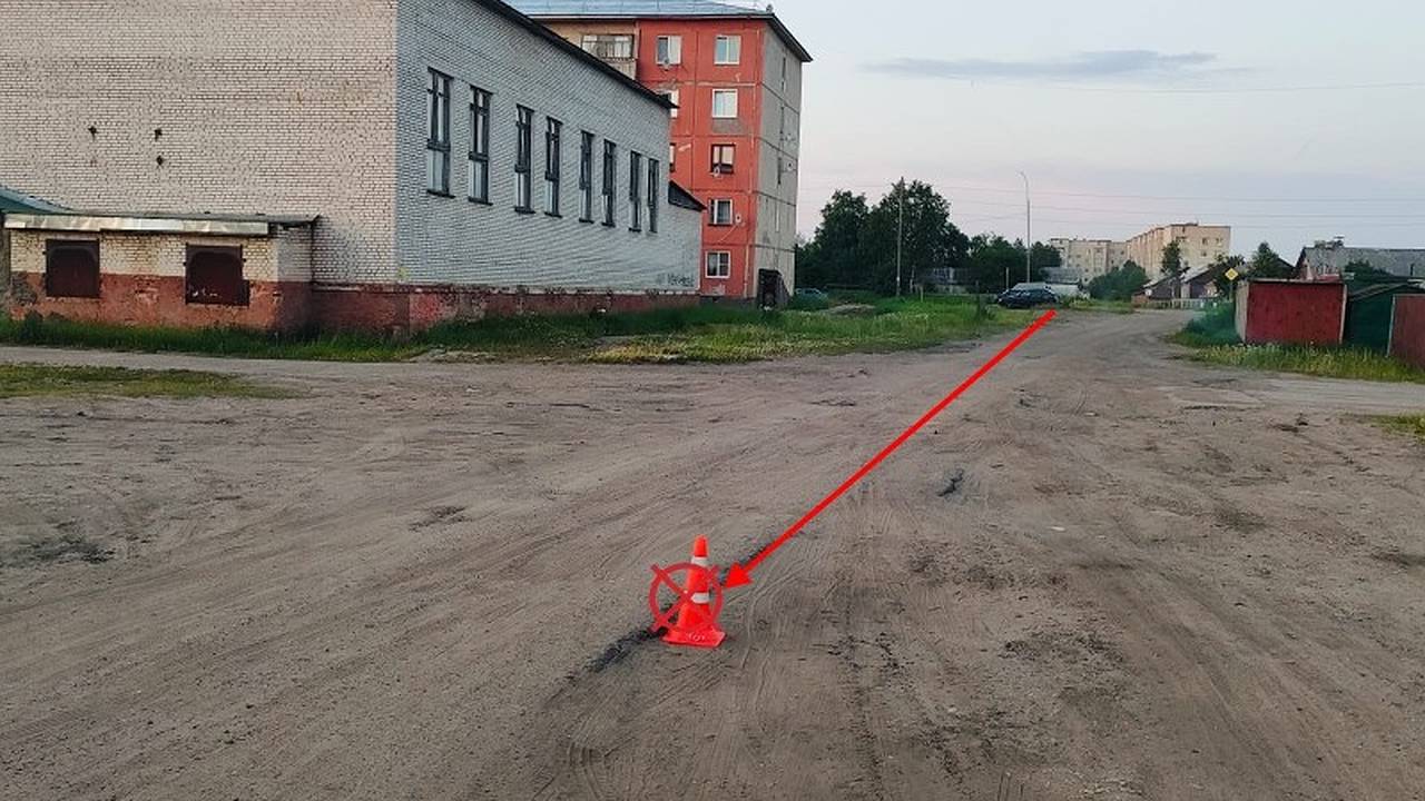 Главная картинка новости: В Коми водитель «Лады» доставлен в больницу после столкновения с «Газелью»