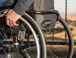 В Коми женщина-инвалид добивается установки пандуса в дом