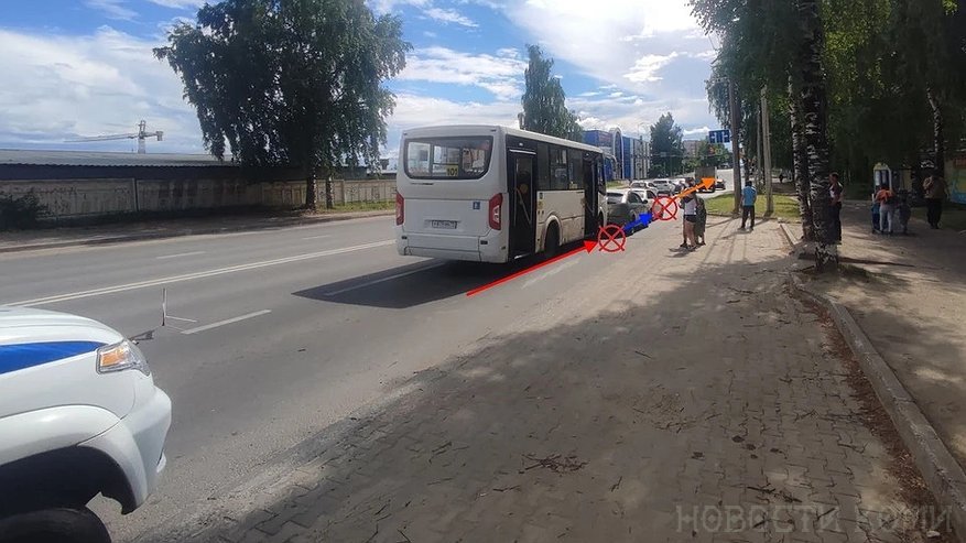 В ДТП с автобусом и 2 иномарками в Коми пострадал 3-летний ребенок