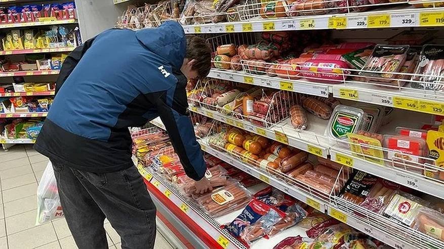 Главная картинка новости: Если хотите долго жить, не ешьте это: Кардиологи назвали три вида мяса, опасные для сердца