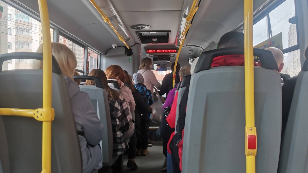 Главная картинка новости: В одном из районов Коми хотят повысить стоимость проезда в автобусах