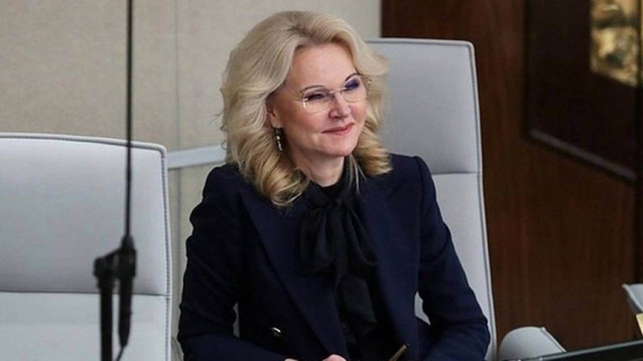 Главная картинка новости: Жизнь всех неработающих россиян изменится навсегда с 1 августа: Татьяна Голикова раскрыла указ