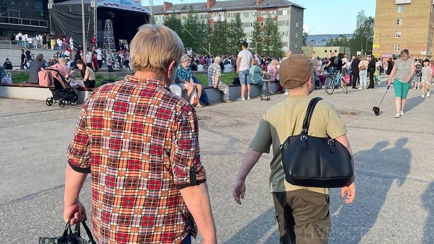 Главная картинка новости: С августа изменятся размеры трех видов пенсий - взгляните