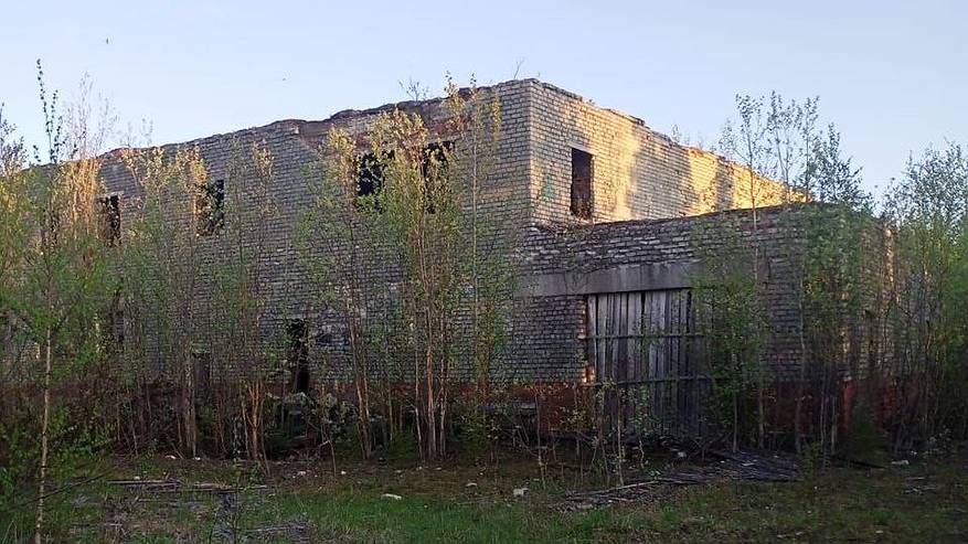 Главная картинка новости: Суд приказал снести недостроенный молокозавод в Коми