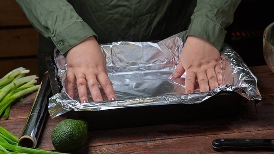 Главная картинка новости: Что вообще нельзя запекать в фольге — вот 5 продуктов-исключений, запомните их