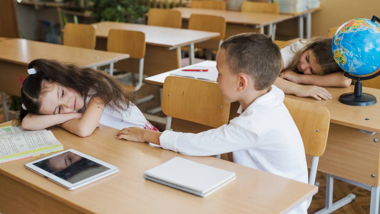 Главная картинка новости: С 1 сентября строго запретят: в школах начнет действовать новое обязательное правило для учеников