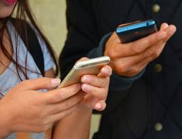 "С 15 августа работать не будет": WhatsApp огорошил россиян жёстким решением