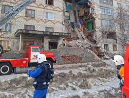 В Коми обломки рухнувшего дома вывезли на дачные участки