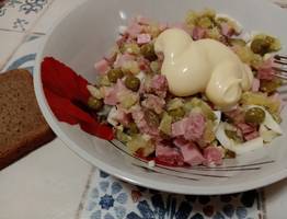 Готовлю только такой: замена приевшегося всем "Оливье". Салат "Киевский" — гости сметут его первым со стола