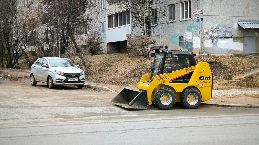 Один из городов Коми потратит 43,5 млн руб на уборочные машины