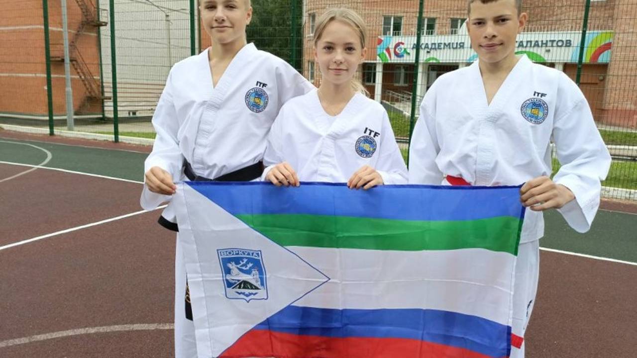 Главная картинка новости: Спортсмены Коми отправились на Всероссийские юношеские Игры боевых искусств