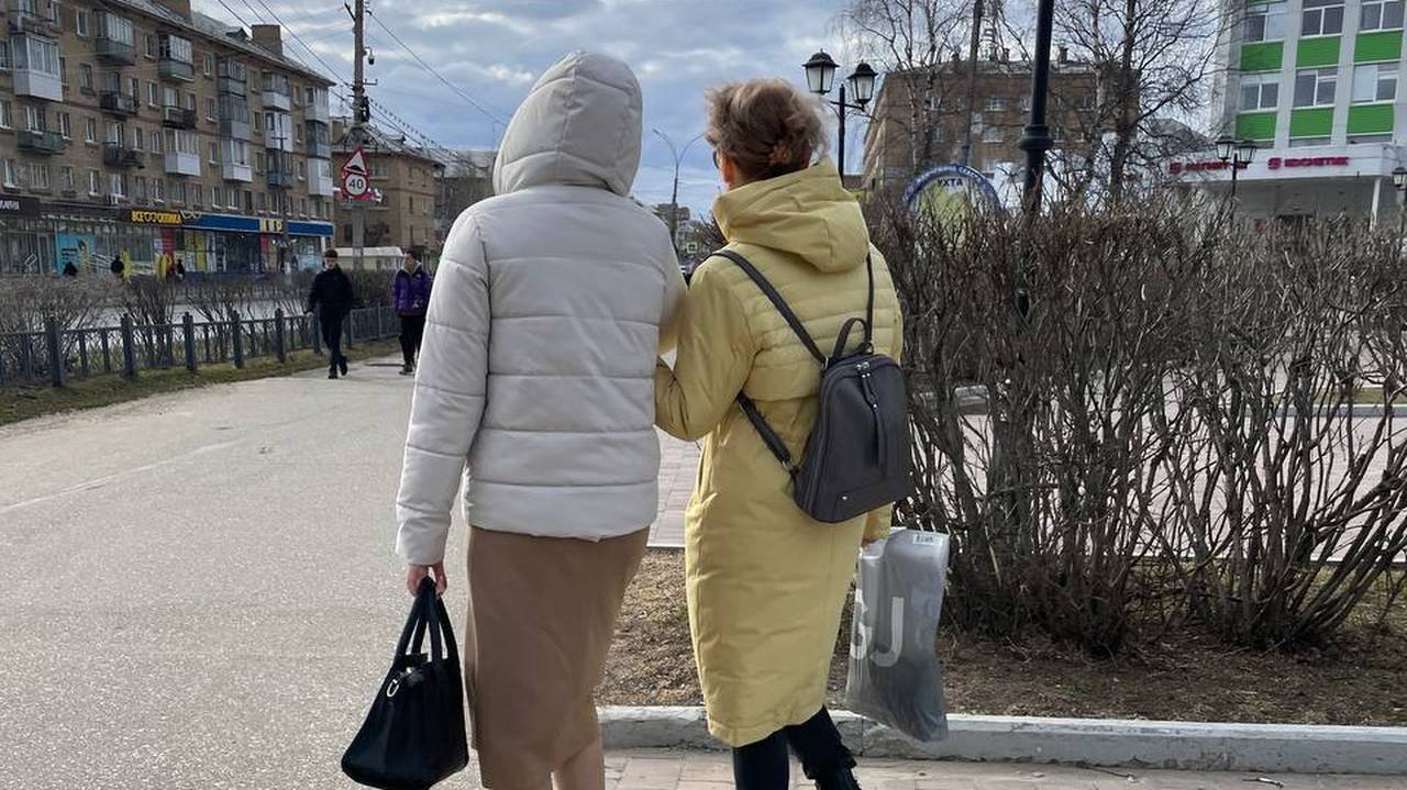 Главная картинка новости: Бабье лето-2024: Названы точные даты. Сколько продержится летнее тепло в этом году